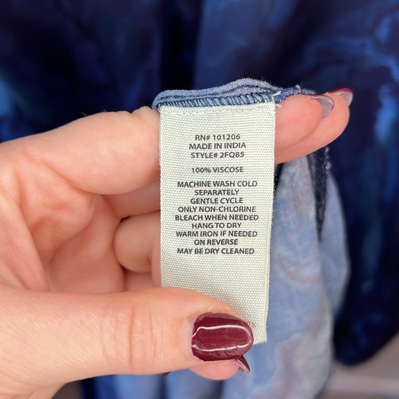 Soft Surroundings Blue Marble Print Flutter Sleeve Viscose Maxi Dress - Picture 9 of 9